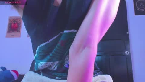 Bryan  online show from April 8, 3:07 am