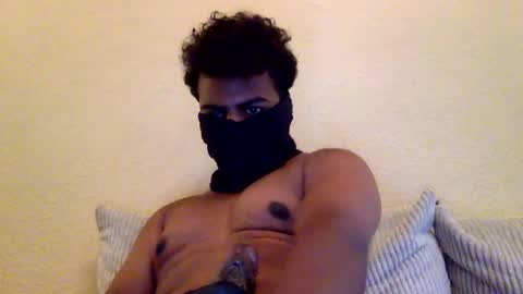 Snapshot of blackboi4v chatting on September 24, 7:29 am blackboi4v online show from September 24, 7:29 am