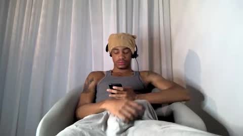 BlackBullTitus online show from October 28, 1:30 am