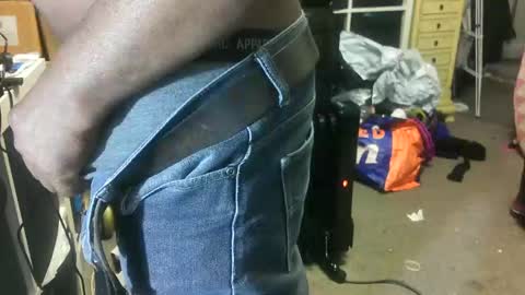 Snapshot of blackmanluv chatting on December 11, 9:42 am Me and her online show from December 11, 9:42 am