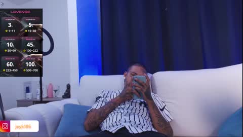 blackout9703 online show from February 11, 2:16 am