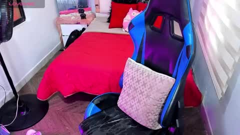 Marlon online show from November 14, 6:42 pm