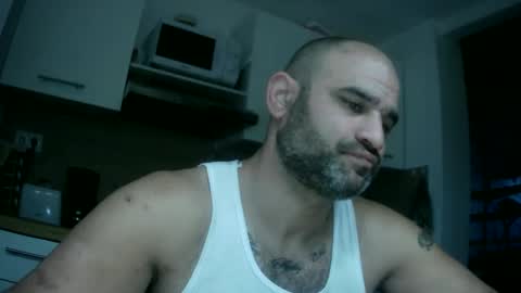 Snapshot of blaini9 chatting on January 11, 8:11 am Master Roshan online show from January 11, 8:11 am