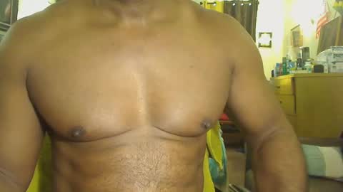 Snapshot of blkbiguncut10462 chatting on March 9, 1:15 pm blkbiguncut10462 online show from March 9, 1:15 pm