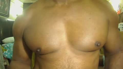 Snapshot of blkbiguncut10462 chatting on March 5, 1:50 pm blkbiguncut10462 online show from March 5, 1:50 pm