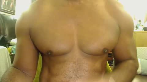 Snapshot of blkbiguncut10462 chatting on February 1, 6:51 pm blkbiguncut10462 online show from February 1, 6:51 pm