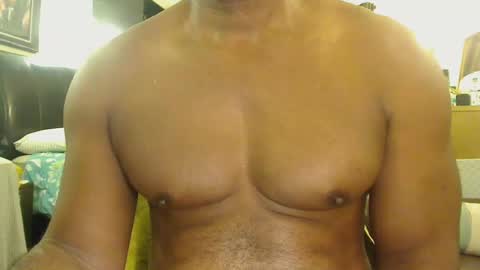 Snapshot of blkbiguncut10462 chatting on February 7, 8:55 am blkbiguncut10462 online show from February 7, 8:55 am