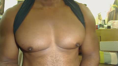 Snapshot of blkbiguncut10462 chatting on December 12, 2:04 am blkbiguncut10462 online show from December 12, 2:04 am