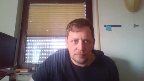 blonde32m online show from March 1, 10:45 am