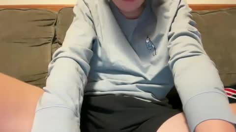 Snapshot of blondiedicks1 chatting on September 18, 1:13 pm blondiedicks1 online show from September 18, 1:13 pm