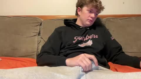 Snapshot of blondiedicks1 chatting on October 28, 12:51 pm blondiedicks1 online show from October 28, 12:51 pm