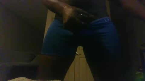 Snapshot of blongd2 chatting on January 11, 8:43 am blongd2 online show from January 11, 8:43 am