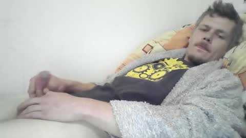 blook0000 online show from November 19, 4:45 am