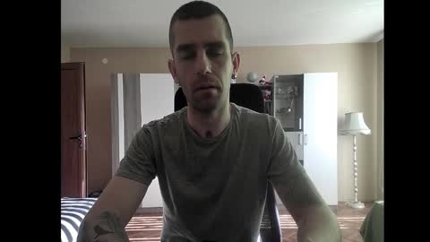 Runaway online show from December 31, 8:48 am