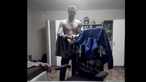 Runaway online show from February 13, 7:41 pm