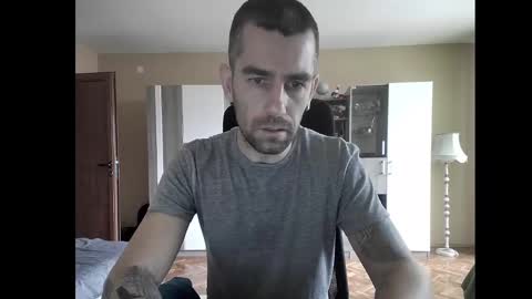 Runaway online show from December 11, 7:32 am