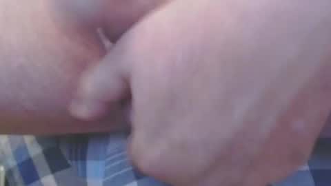 Snapshot of bluebee420 chatting on March 1, 12:12 pm bluebee420 online show from March 1, 12:12 pm