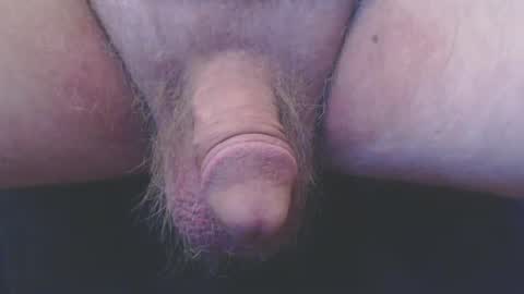 Snapshot of bluebee420 chatting on February 16, 11:59 am bluebee420 online show from February 16, 11:59 am