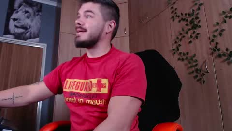 blueeyeboy0 online show from June 3, 8:16 am