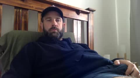 blueeyes705 online show from December 4, 5:05 am