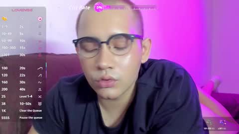 alexander online show from October 9, 10:58 pm