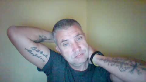 blueiceman5 online show from December 9, 12:31 pm