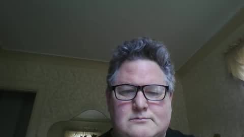 bluemoose70 online show from March 27, 3:24 pm