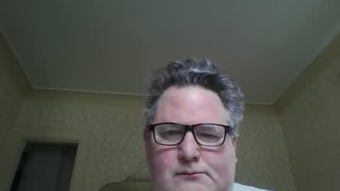 bluemoose70 online show from March 28, 4:51 pm