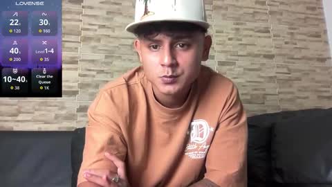 Bob  INDEPENDENT MODEL online show from February 6, 2:08 am