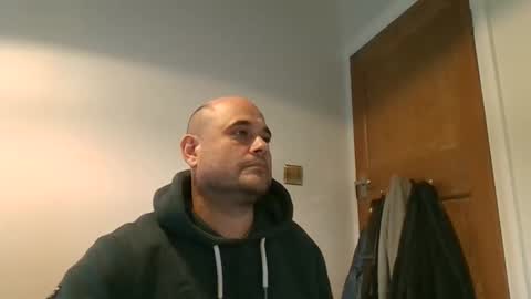 Snapshot of bobabator chatting on September 26, 1:42 pm bobabator online show from September 26, 1:42 pm