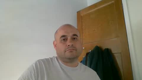 Snapshot of bobabator chatting on September 8, 3:33 pm bobabator online show from September 8, 3:33 pm