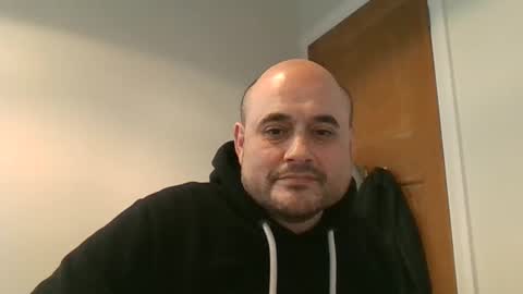 Snapshot of bobabator chatting on March 7, 1:51 pm bobabator online show from March 7, 1:51 pm