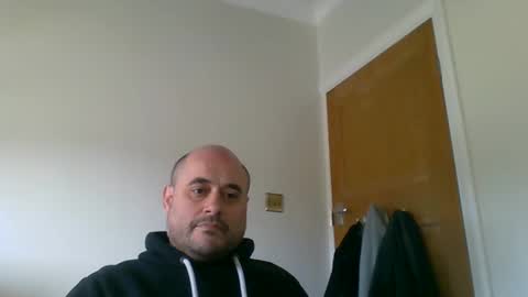 Snapshot of bobabator chatting on March 9, 1:37 pm bobabator online show from March 9, 1:37 pm