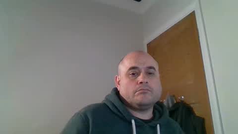 Snapshot of bobabator chatting on February 16, 4:10 pm bobabator online show from February 16, 4:10 pm