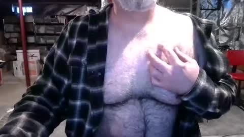 BobbyHill27b online show from January 5, 9:14 pm