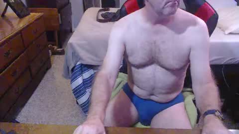 Snapshot of bobh1266 chatting on October 11, 11:58 am bobh1266 online show from October 11, 11:58 am