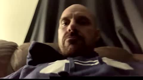 Snapshot of bodyart85_19 chatting on September 18, 8:05 am Bodyart85 19 online show from September 18, 8:05 am