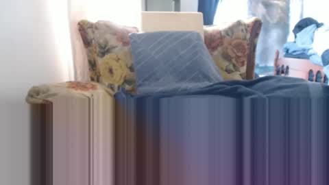 Snapshot of bolbil1 chatting on March 2, 3:31 pm bolbil1 online show from March 2, 3:31 pm