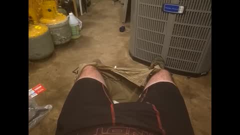 bombinshaman online show from September 17, 9:05 pm