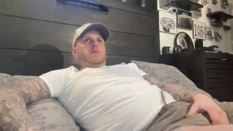 boner4you1994 online show from February 4, 9:17 am