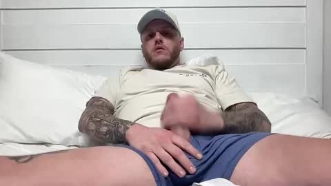 boner4you1994 online show from October 9, 9:25 am