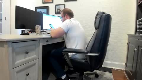 Boredhorndog online show from January 13, 4:41 pm