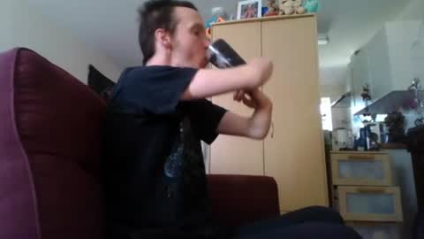 boredlul online show from July 2, 8:53 am