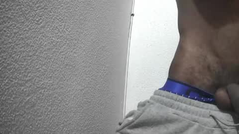 boss_playa98 online show from April 15, 1:38 am