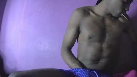 boss_playa98 online show from April 6, 3:47 am