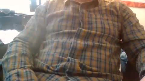 Snapshot of bourbonman144 chatting on October 13, 8:37 pm bourbonman144 online show from October 13, 8:37 pm