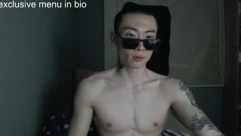 boxman556990 online show from April 1, 12:45 am