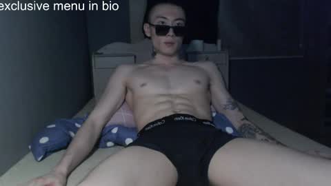 boxman556990 online show from May 19, 6:14 pm