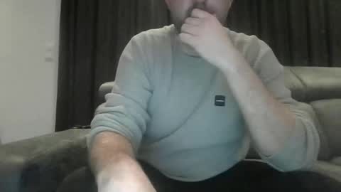 Snapshot of boy27weert chatting on October 26, 9:17 pm Nope online show from October 26, 9:17 pm