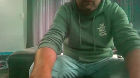 Snapshot of boy27weert chatting on September 24, 1:09 pm Nope online show from September 24, 1:09 pm